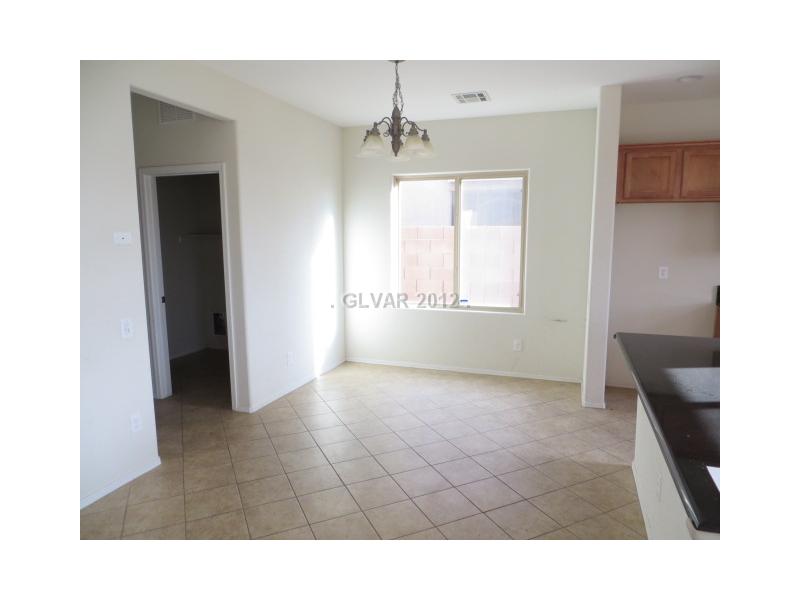 2444 Rue Royale Street Henderson, NV 89044 - Photo 8 of 25 Dining Room.