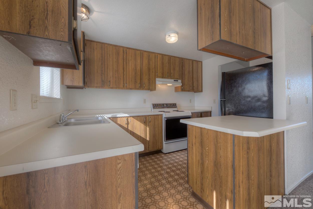 8405 Gipsy Way Reno, NV 89506 - Photo 14 of 24 Photo 14