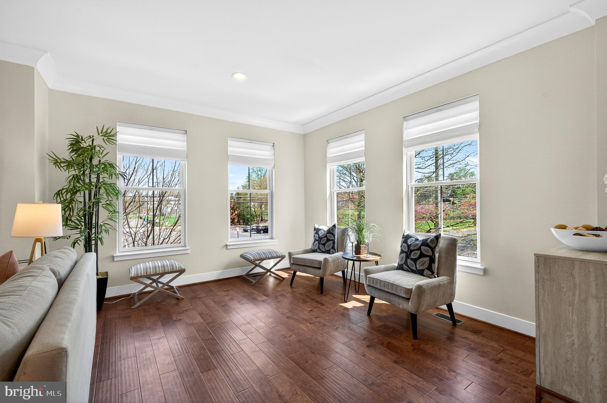 151 Center Street South, Unit 1 Vienna, VA 22180 - Photo 17 of 53 Sunny corner unit enjoys fabulous natural light
