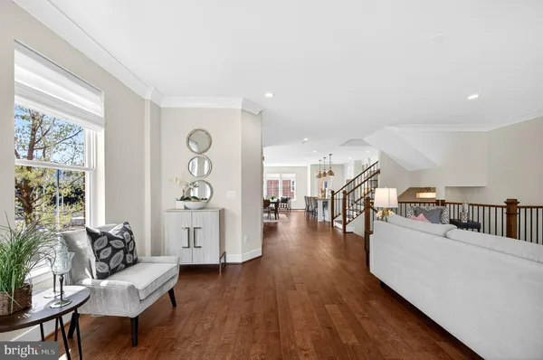 $1,565,000 | 151 Center Street South, Unit 1, Vienna, VA 22180