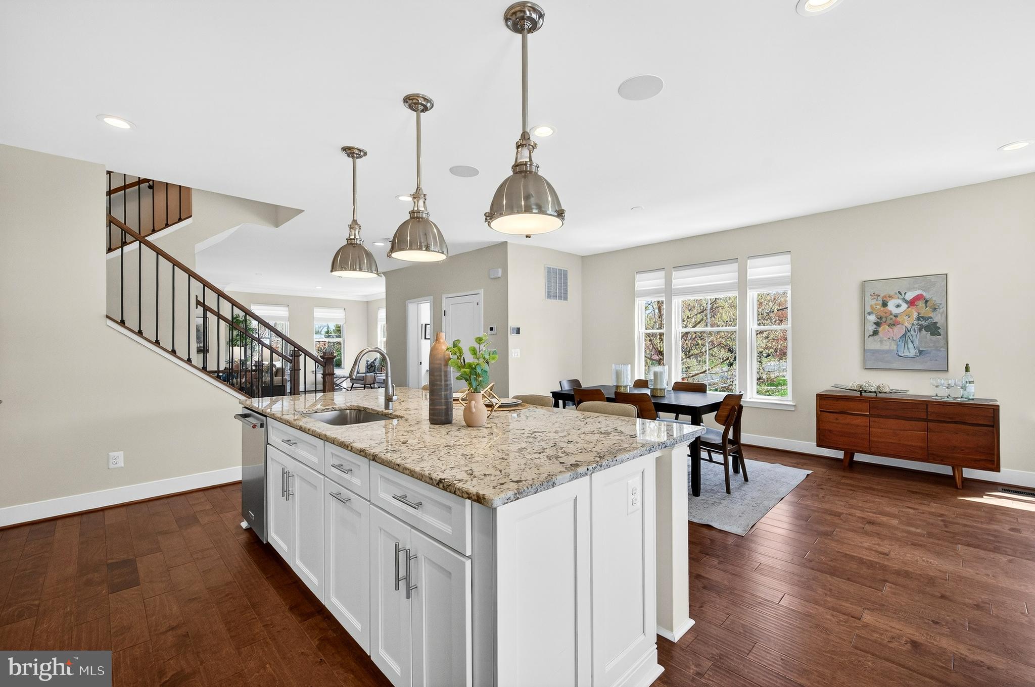 151 Center Street South, Unit 1 Vienna, VA 22180 - Photo 23 of 53 Spacious areas for ease of movement