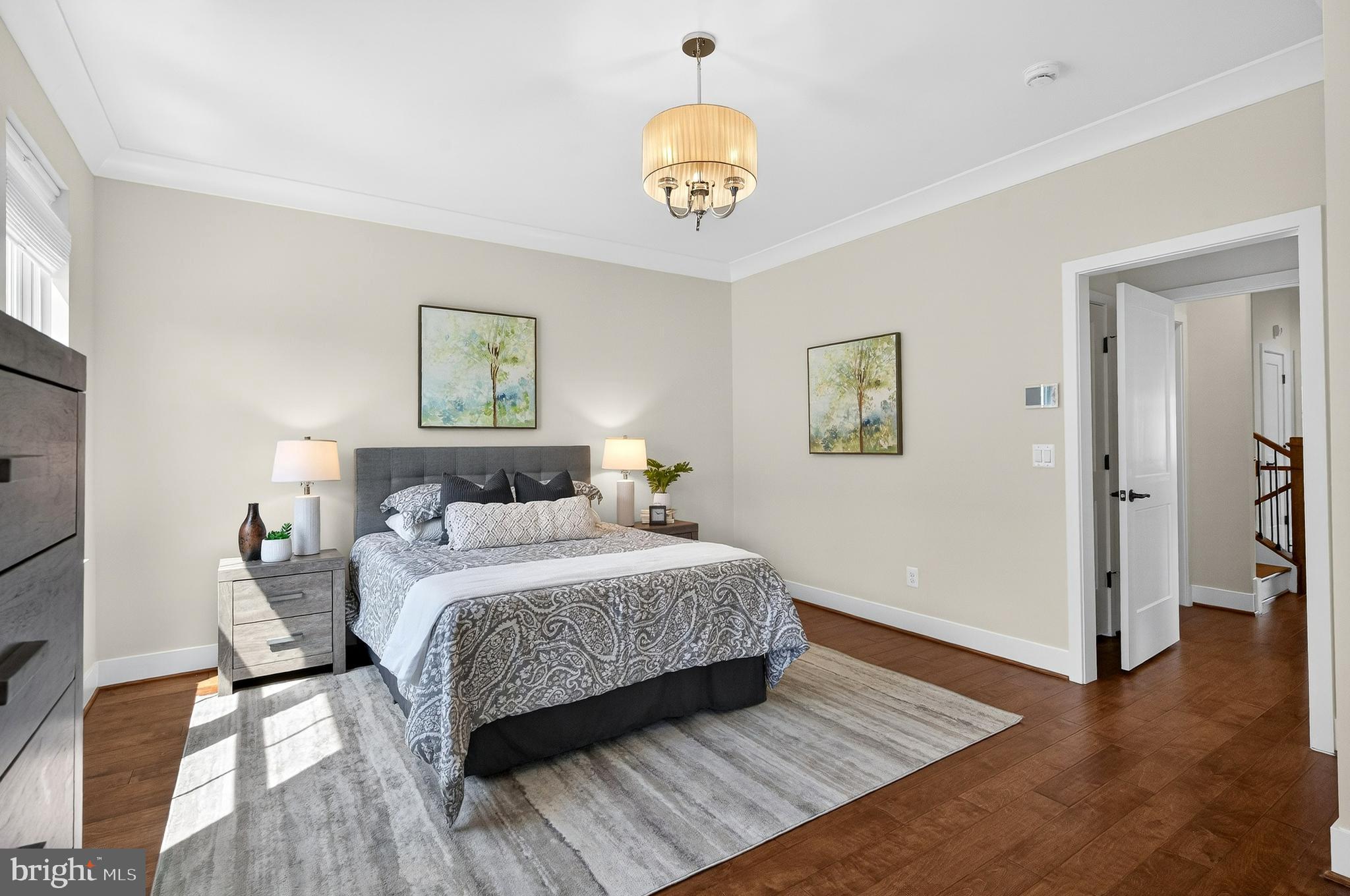 151 Center Street South, Unit 1 Vienna, VA 22180 - Photo 35 of 53