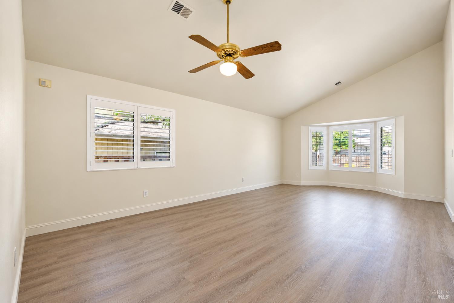 5349 Corbett Circle Santa Rosa, CA 95403 - Photo 7 of 34 Gallery Image 7