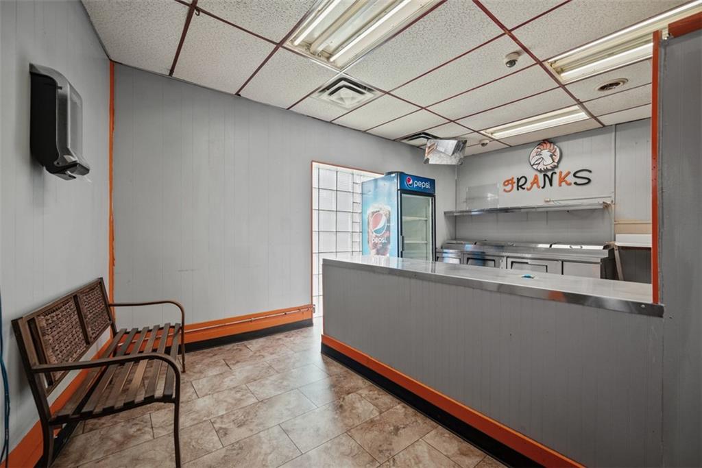 1442 Lowrie Street Pittsburgh, PA 15212 - Photo 14 of 39 Customer waiting area!