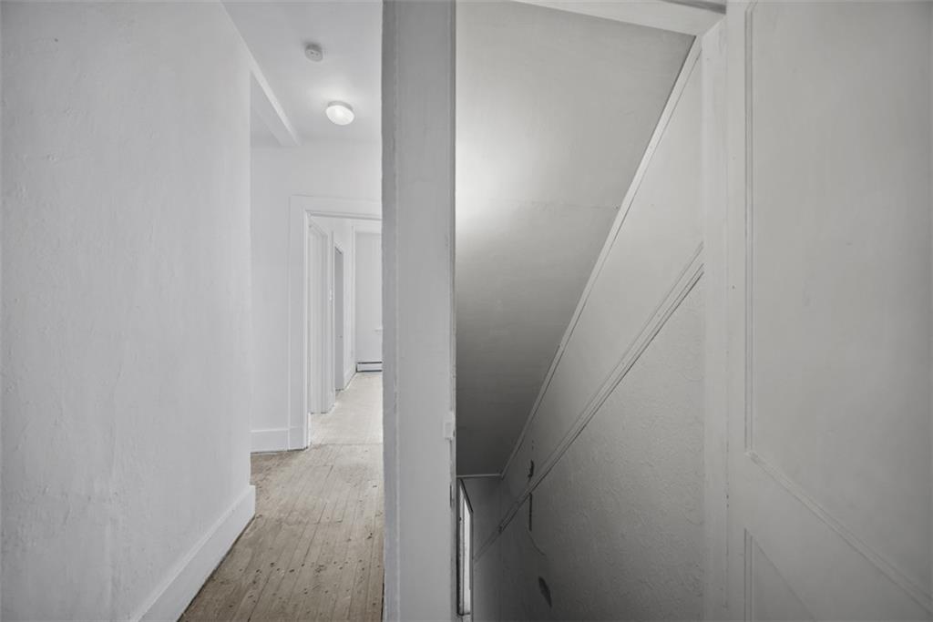 1442 Lowrie Street Pittsburgh, PA 15212 - Photo 27 of 39 Apartment hall and interior stairwell