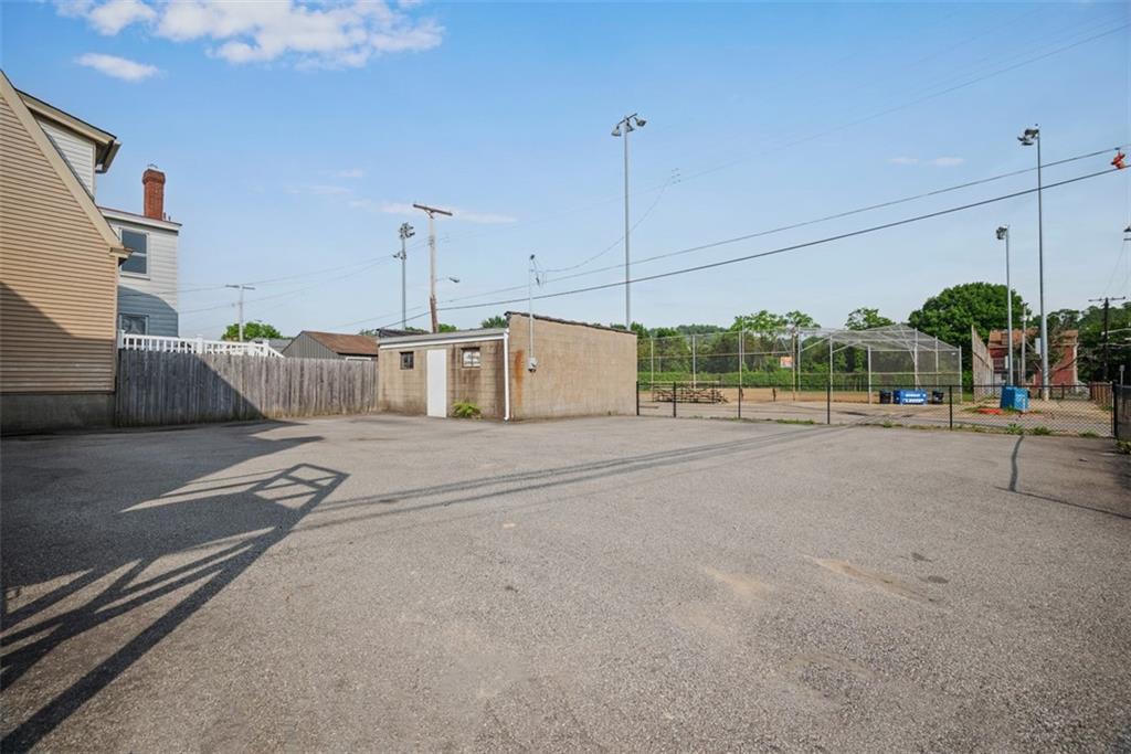 1442 Lowrie Street Pittsburgh, PA 15212 - Photo 9 of 39 Lot can fit around 8 cars!