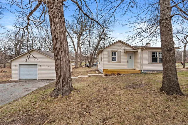 $189,000 | 8431 Austin Avenue, Schererville, IN 46375