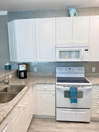 $2,900 | 1371 Hopton Circle, Mount Pleasant, SC 29466