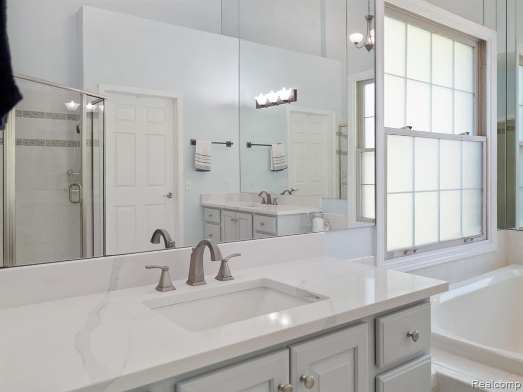 7066 Kennesaw Road Canton, MI 48187 - Photo 45 of 81