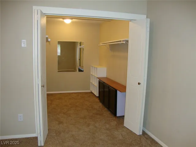 $1,600 | 3009 North Crawford Street, North Las Vegas, NV 89030