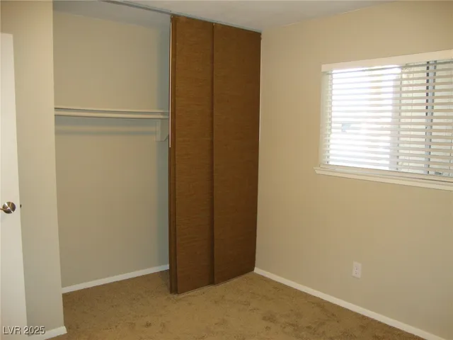 $1,600 | 3009 North Crawford Street, North Las Vegas, NV 89030