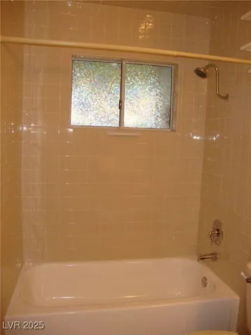 $1,600 | 3009 North Crawford Street, North Las Vegas, NV 89030