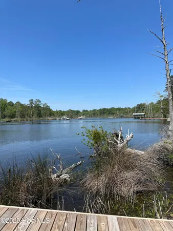 $2,500 | 801 Sawmill Landing Road, Bath, NC 27808