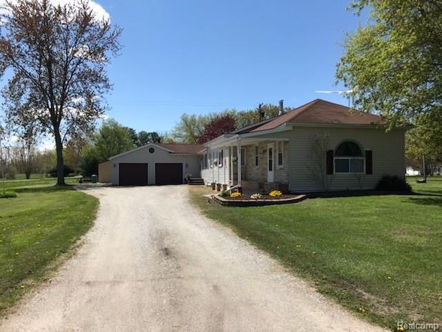 4663 Yankee Road St. Clair, MI 48079 - Photo 2 of 26 2.jpg