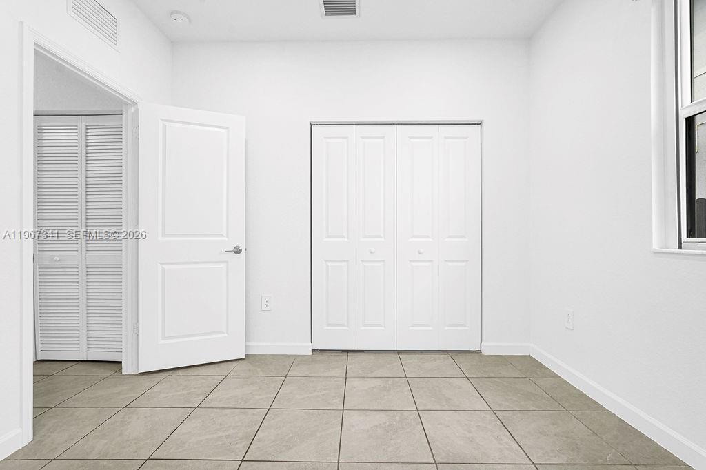 12735 Southwest 211th Street Miami, FL 33177 - Photo 12 of 34