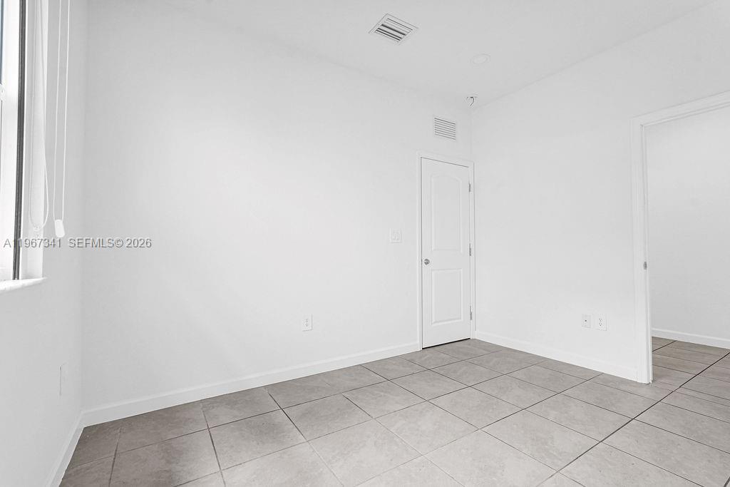 12735 Southwest 211th Street Miami, FL 33177 - Photo 20 of 34