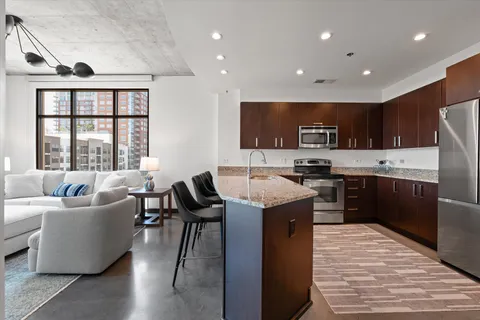 $397,900 | 1510 Demonbreun Street, Unit 711, Nashville, TN 37203