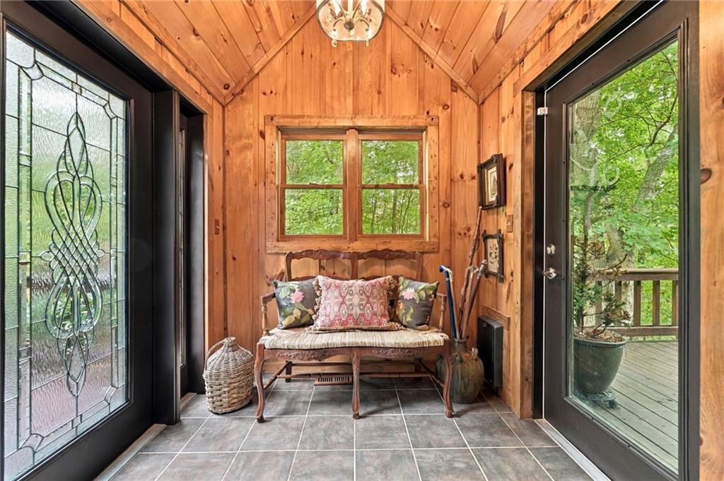 205 Minnehaha Trail Blue Ridge, GA 30513 - Photo 6 of 29 Gallery Image 6