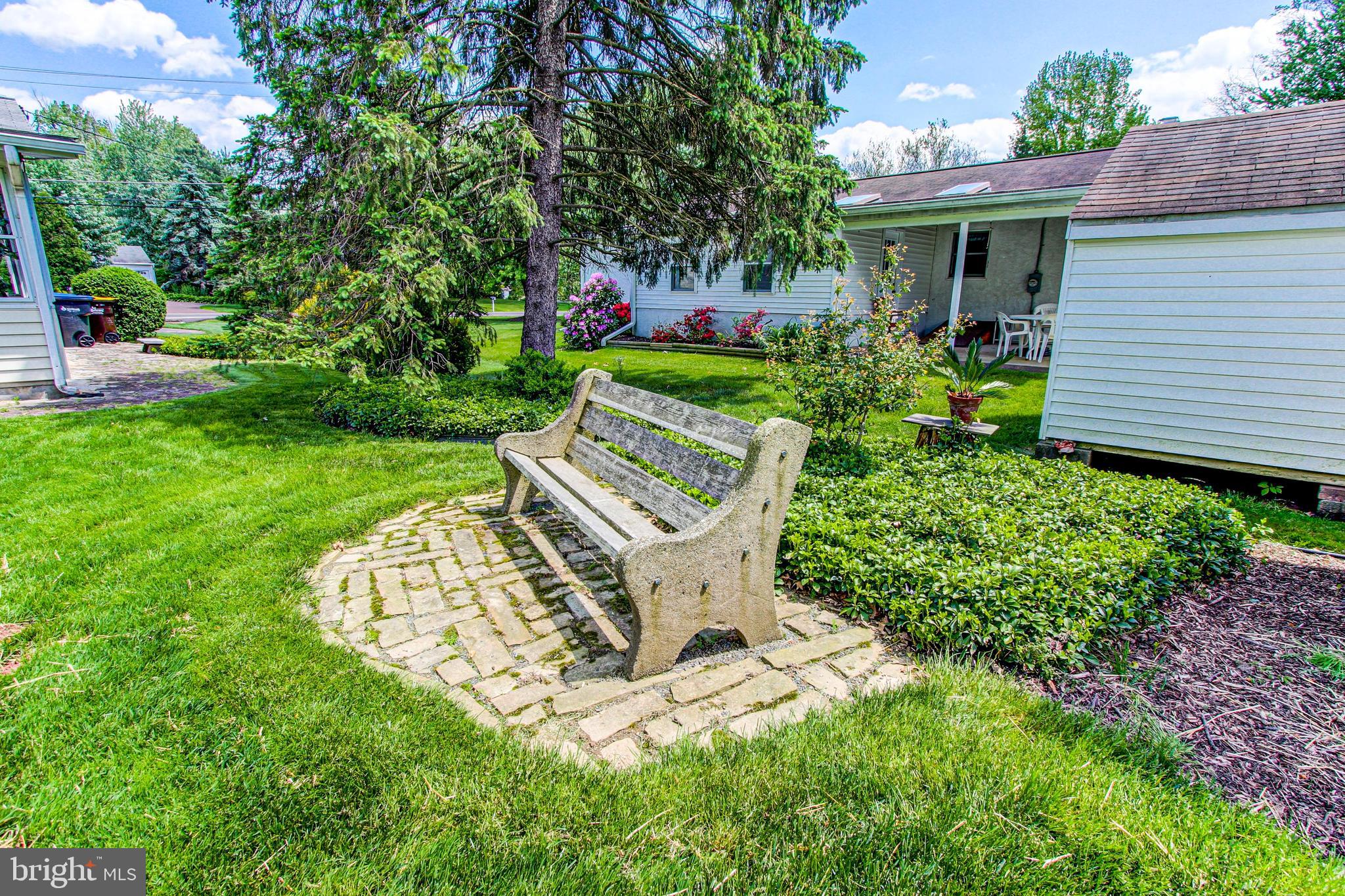 2716 Line Lexington Road Hatfield, PA 19440 - Photo 23 of 27 Relax in your quiet backyard.