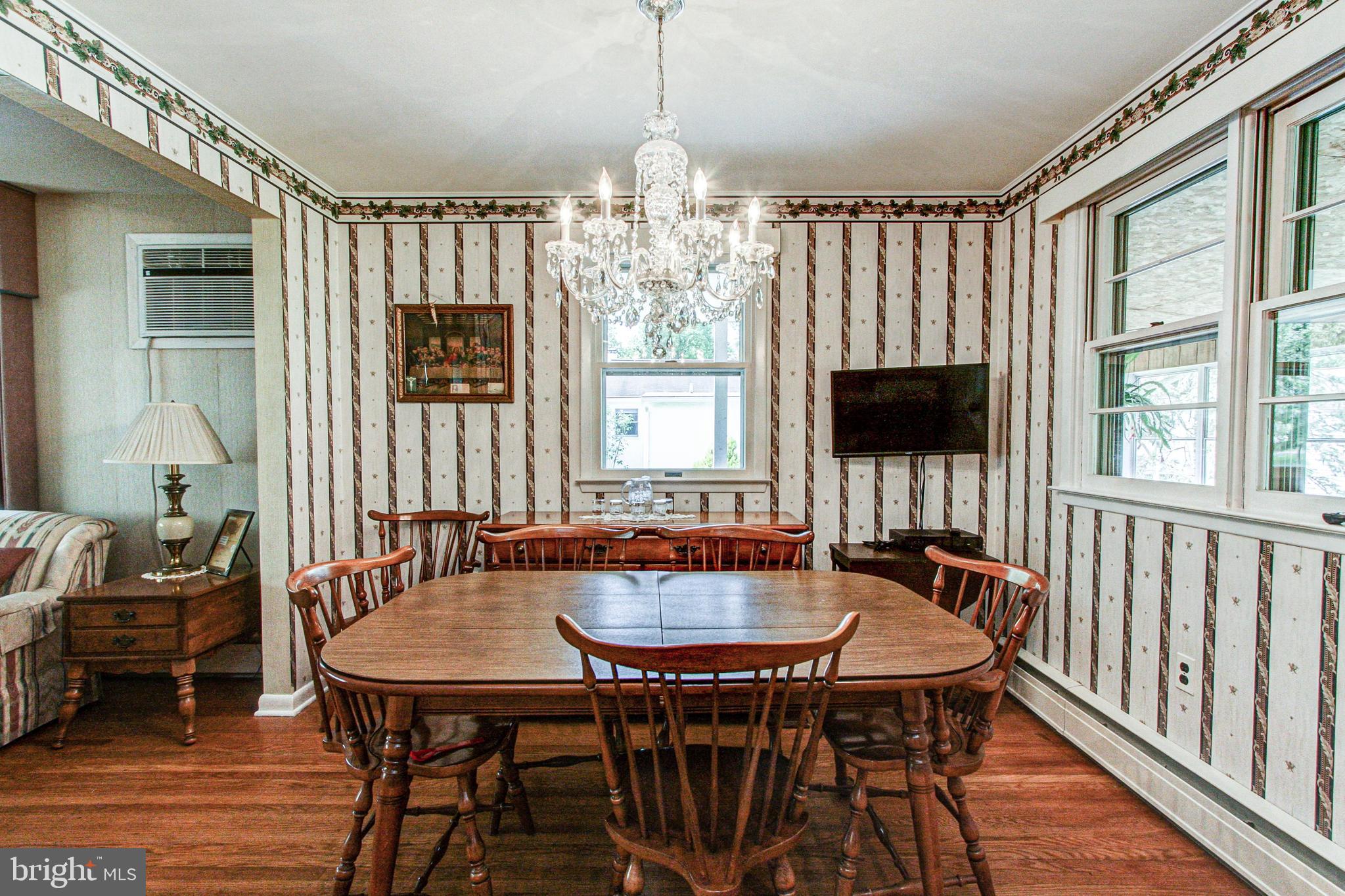2716 Line Lexington Road Hatfield, PA 19440 - Photo 6 of 27 Spacious dining room with hardwood floors.