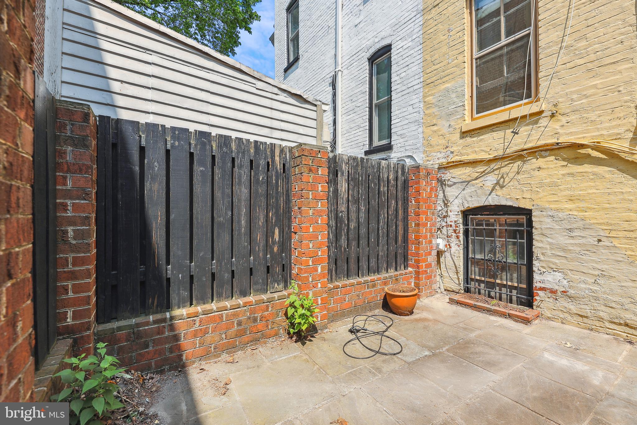 803 A Street Southeast Washington, DC 20003 - Photo 33 of 35