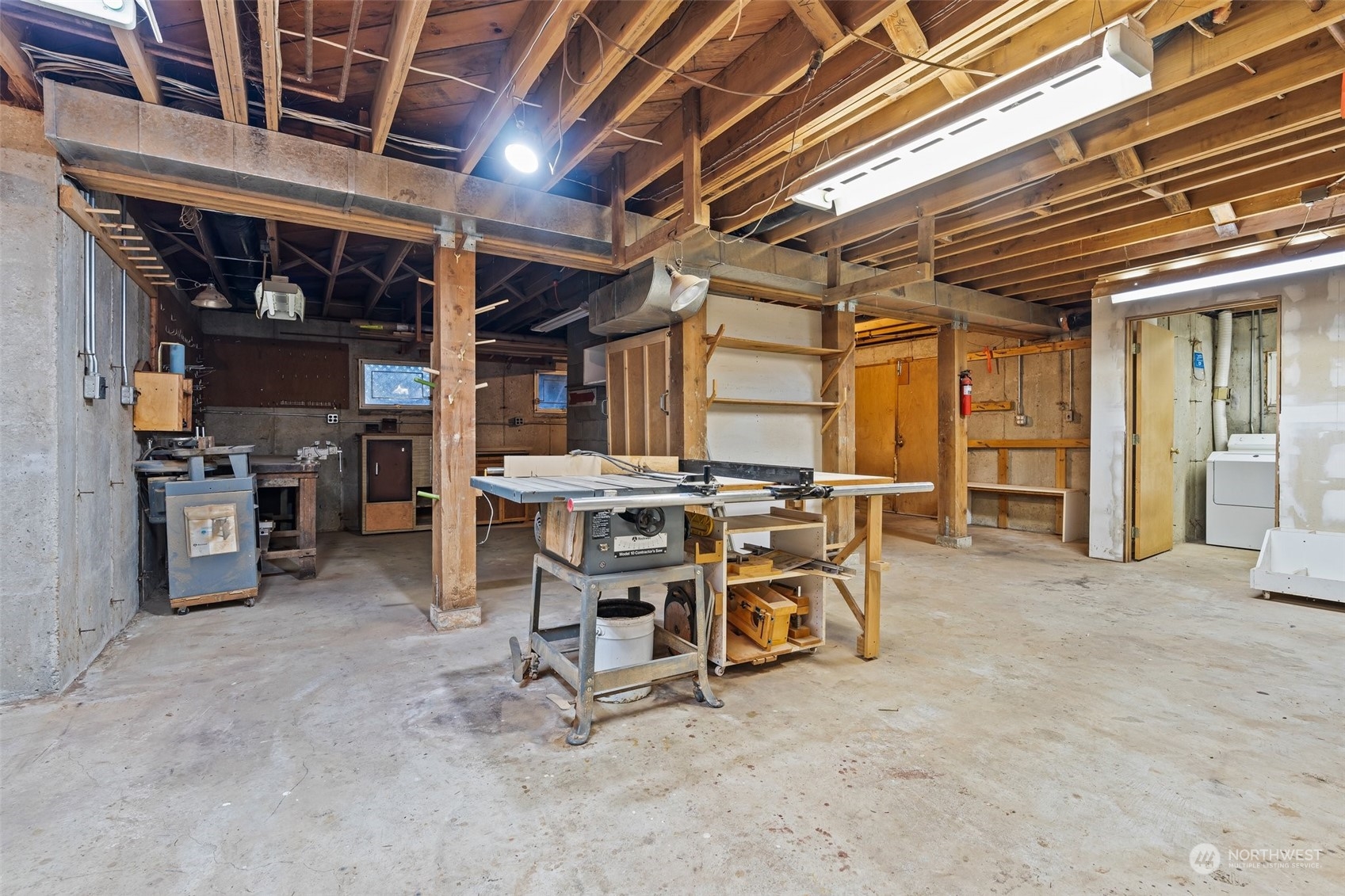 8120 Libby Road Northeast Olympia, WA 98506 - Photo 21 of 36 a view of a chairs and table in a room