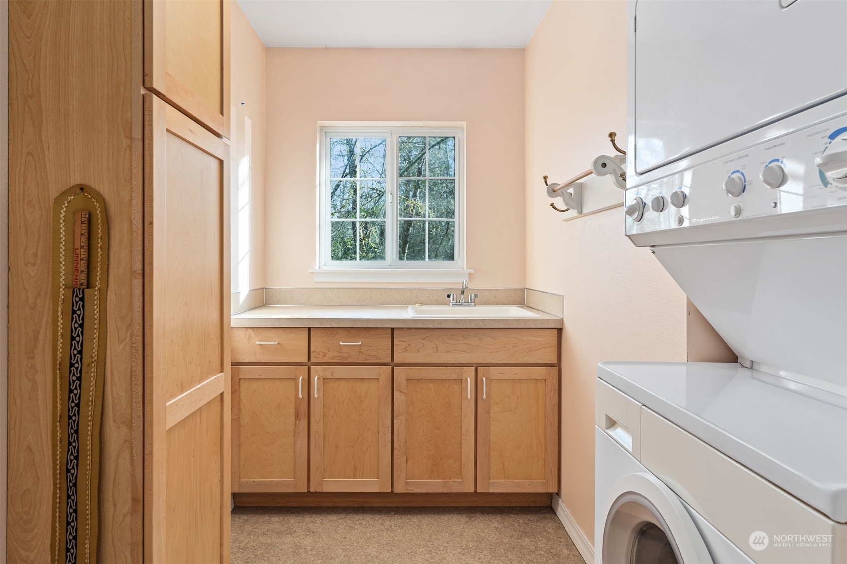 8120 Libby Road Northeast Olympia, WA 98506 - Photo 28 of 36 a utility room with dryer and washer