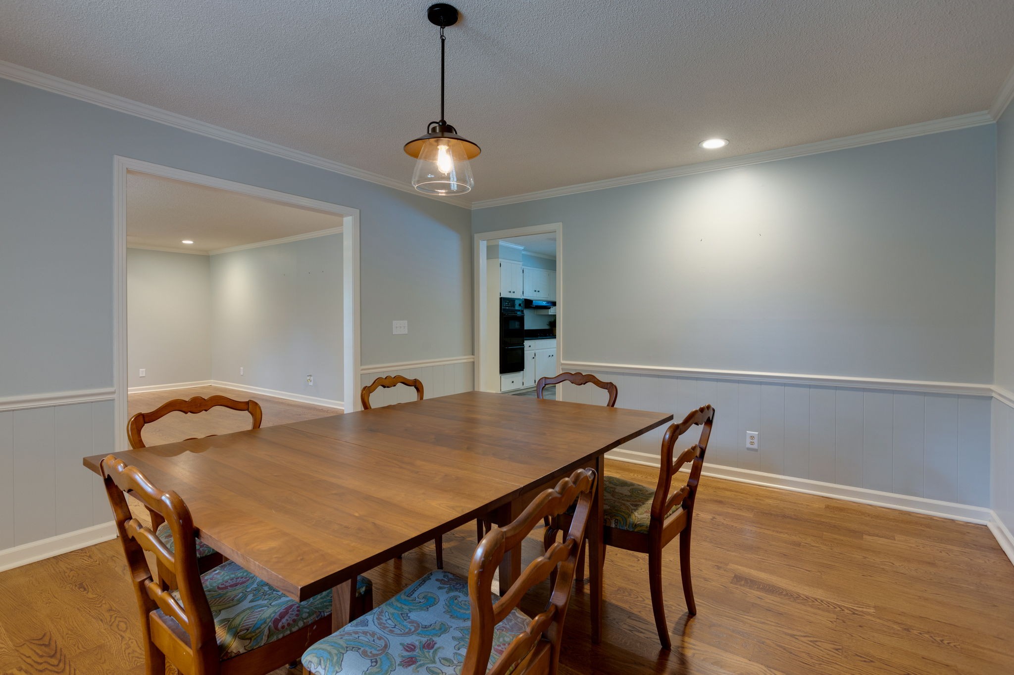 3557 Forest Park Road Springfield, TN 37172 - Photo 13 of 47 a view of a dining room with furniture and wooden floor