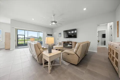 $575,000 | 6015 Southwest 86th Circle, Ocala, FL 34481