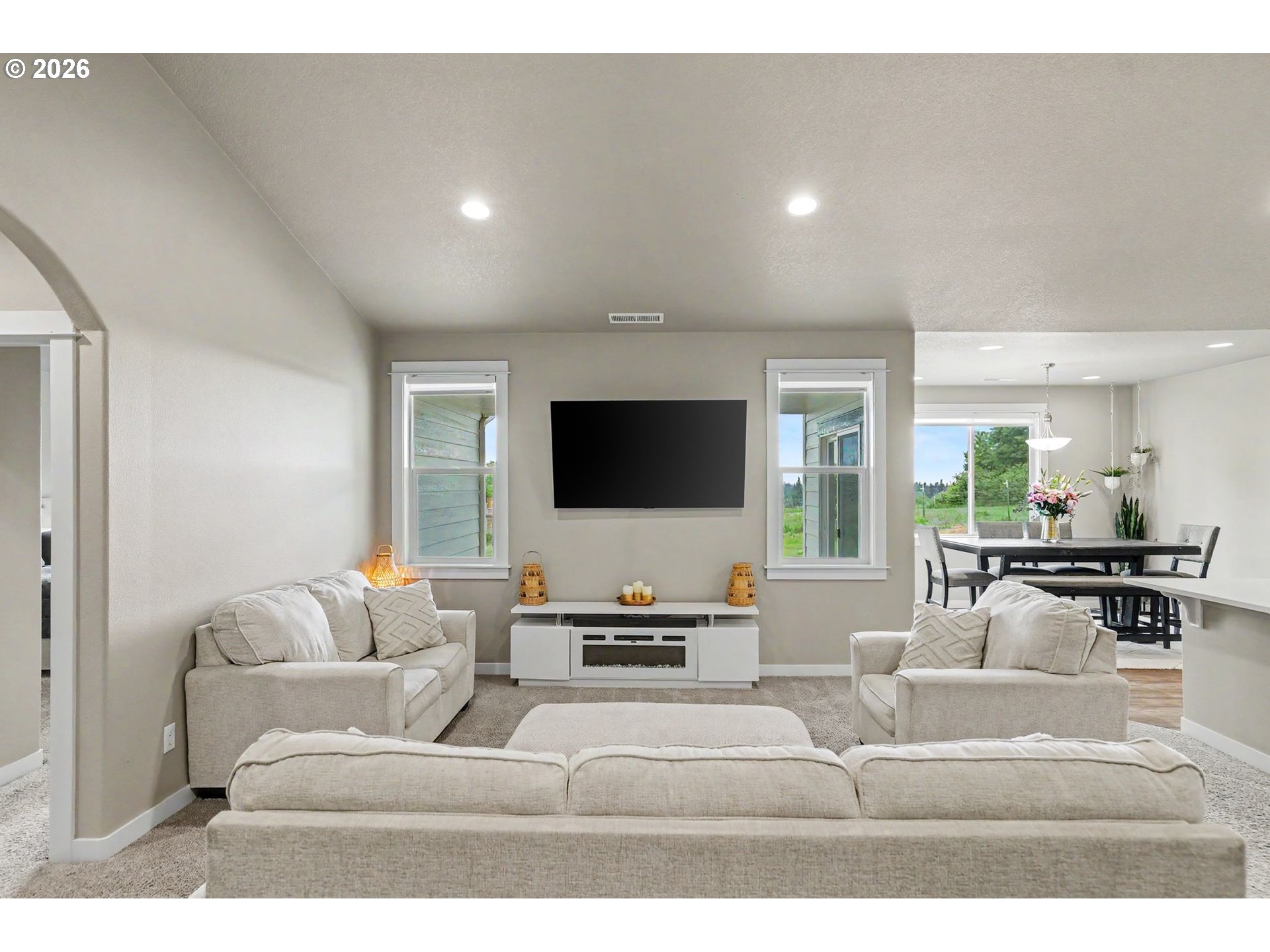 11862 Steinkamp Road Southeast Aumsville, OR 97325 - Photo 15 of 48 a living room with furniture and a flat screen tv