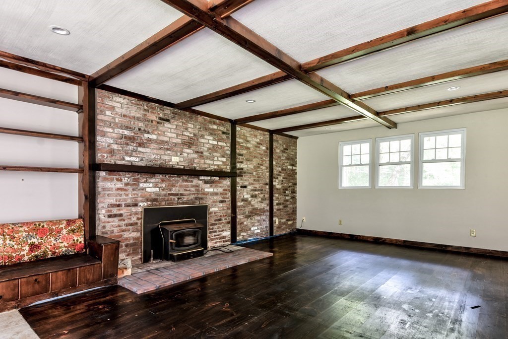 32 Peckham Hill Road Sherborn, MA 01770 - Photo 13 of 20 Gallery Image 13