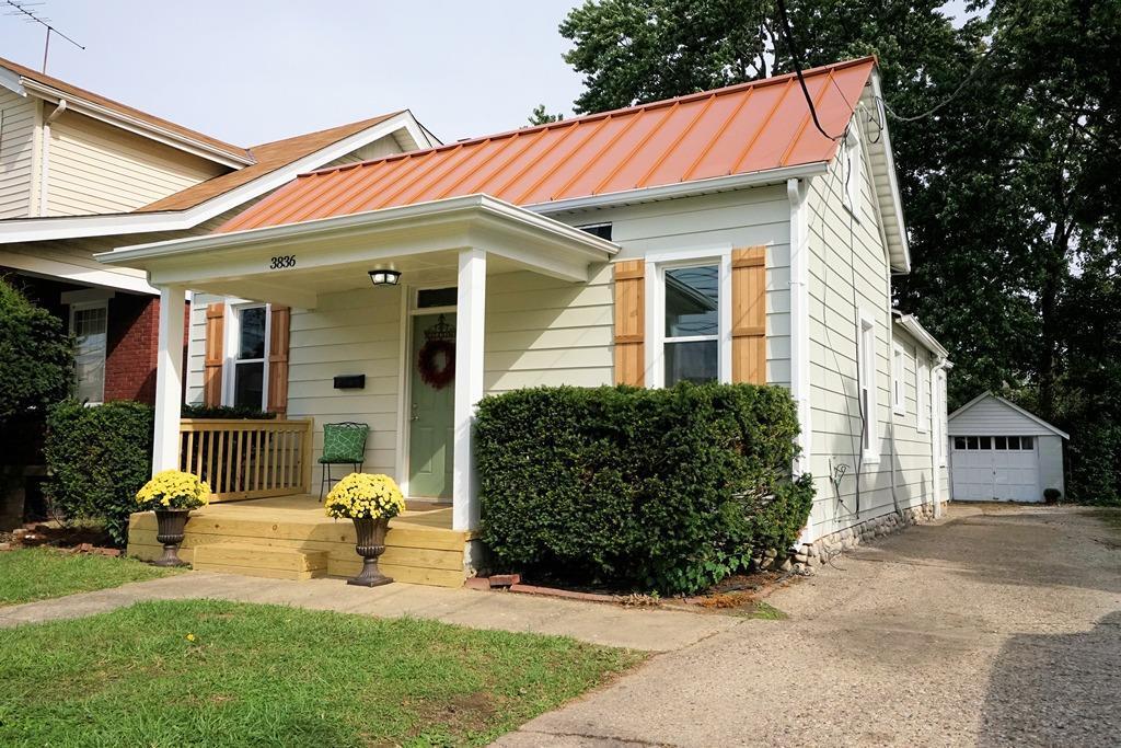 3836 Edwards Road Cincinnati, OH 45209 - Photo 2 of 30