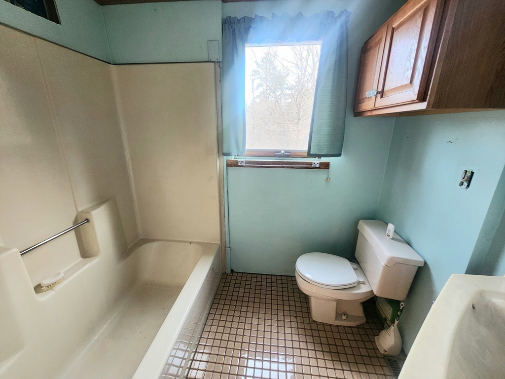 12 Bumstead Road Monson, MA 01057 - Photo 16 of 38