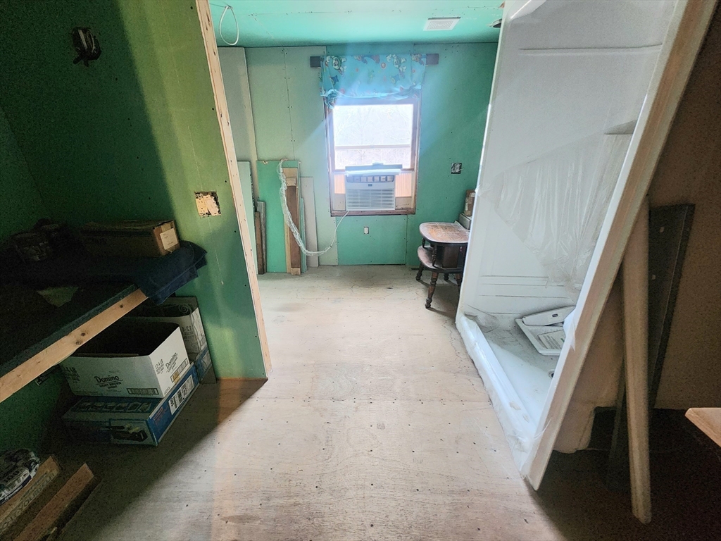 12 Bumstead Road Monson, MA 01057 - Photo 17 of 38