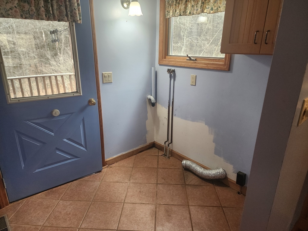 12 Bumstead Road Monson, MA 01057 - Photo 9 of 38