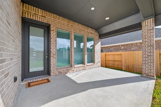 $2,600 | 319 Silver Sage Street, Conroe, TX 77304