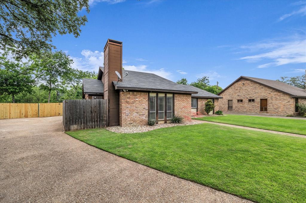 913 Montclair Drive Waco, TX 76710 - Photo 6 of 36