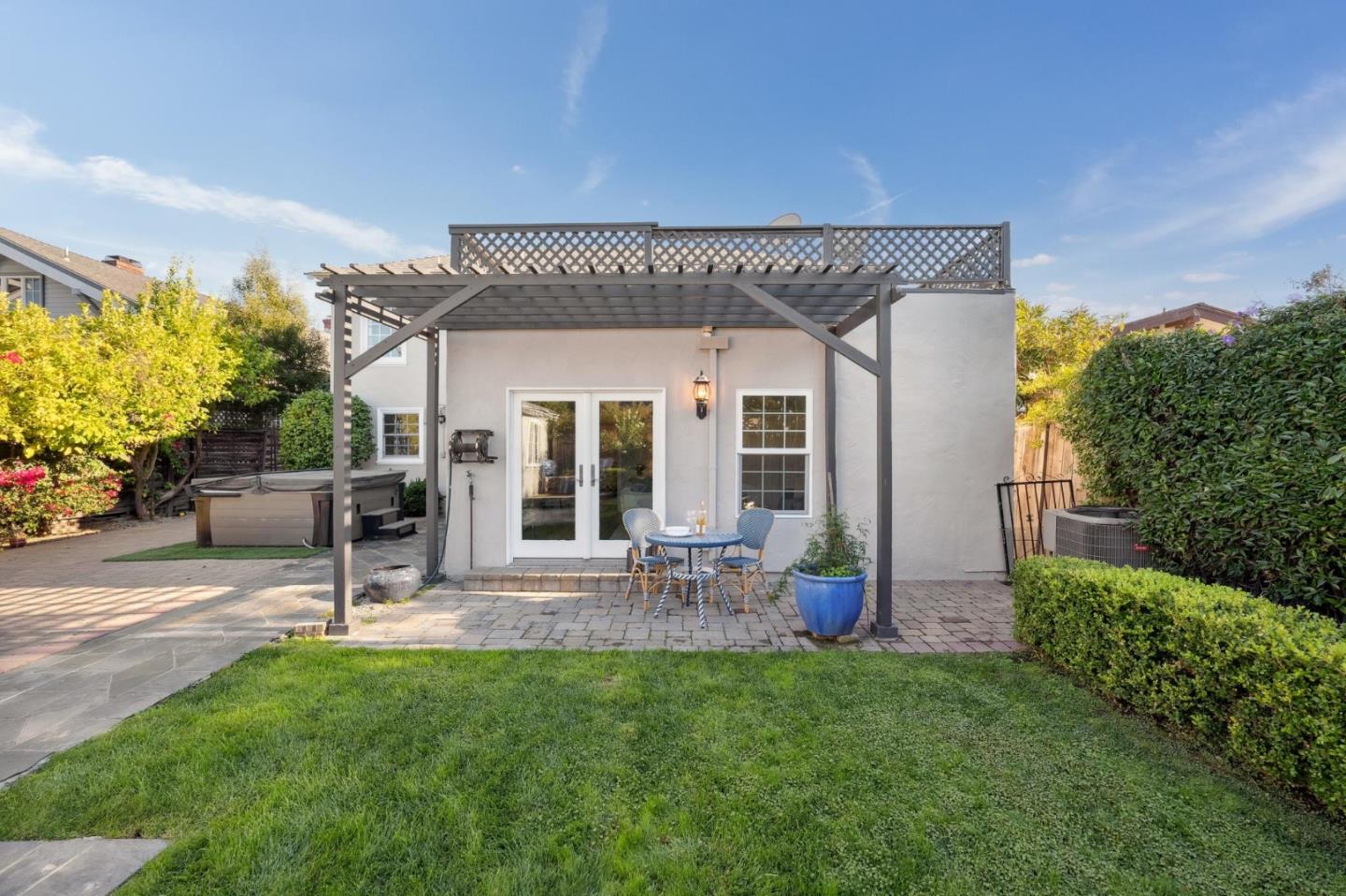 1204 Edgehill Drive Burlingame, CA 94010 - Photo 33 of 38 a view of a patio with table and chairs and potted plants