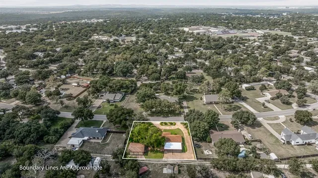 $349,900 | 1325 Corvadura Street, Graham, TX 76450