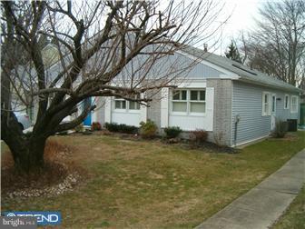 830 Welsh Road Philadelphia, PA 19115 - Photo 3 of 11 Exterior Front