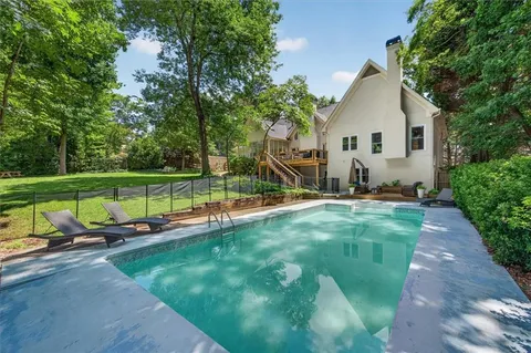 $939,000 | 125 Lazy Laurel Chase, Roswell, GA 30076