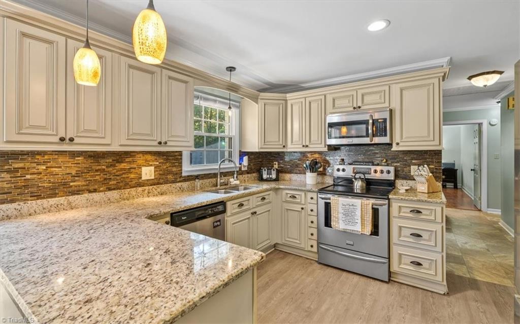691 Rich Hilton Road Thomasville, NC 27360 - Photo 12 of 50