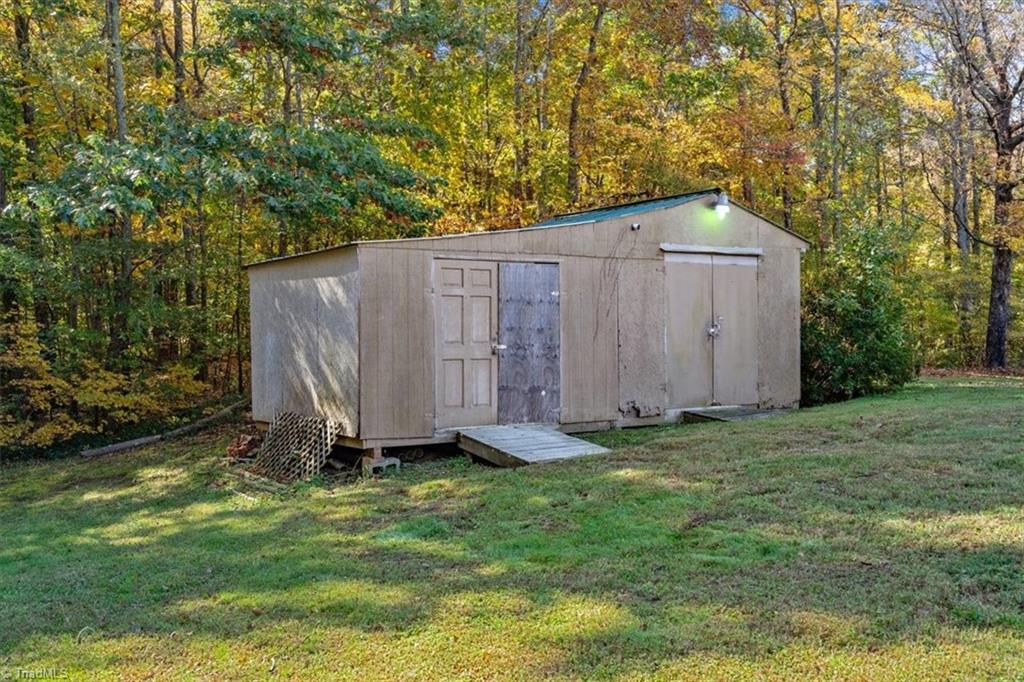 691 Rich Hilton Road Thomasville, NC 27360 - Photo 35 of 50