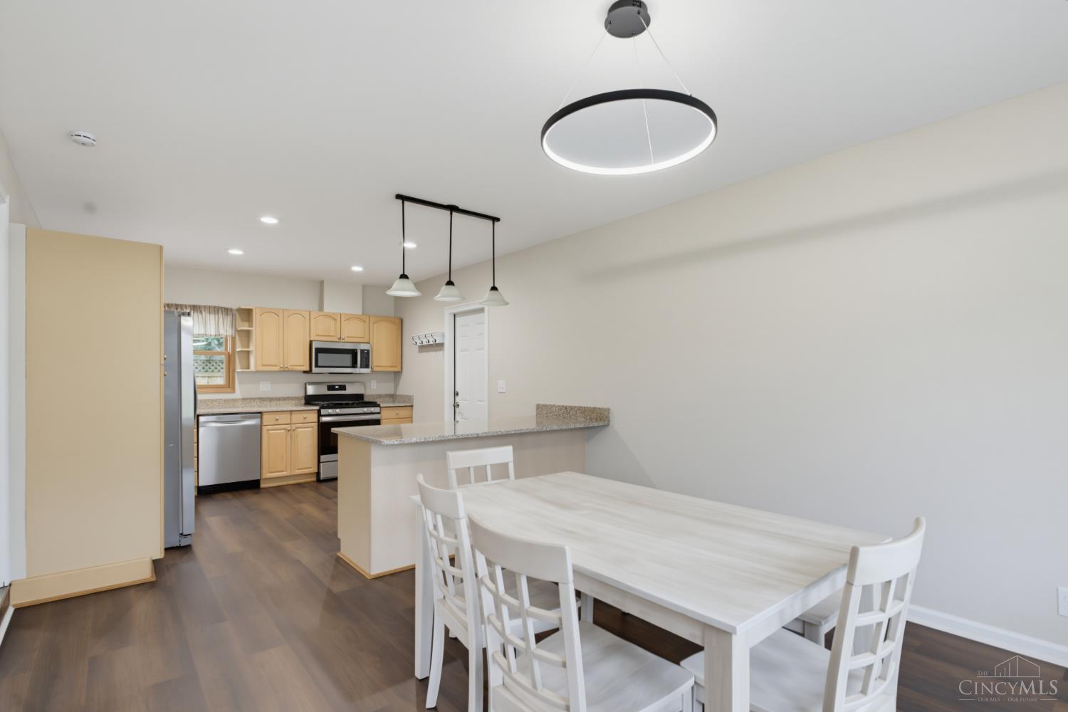 8265 Forest Road Cincinnati, OH 45255 - Photo 14 of 61 Gallery Image 14