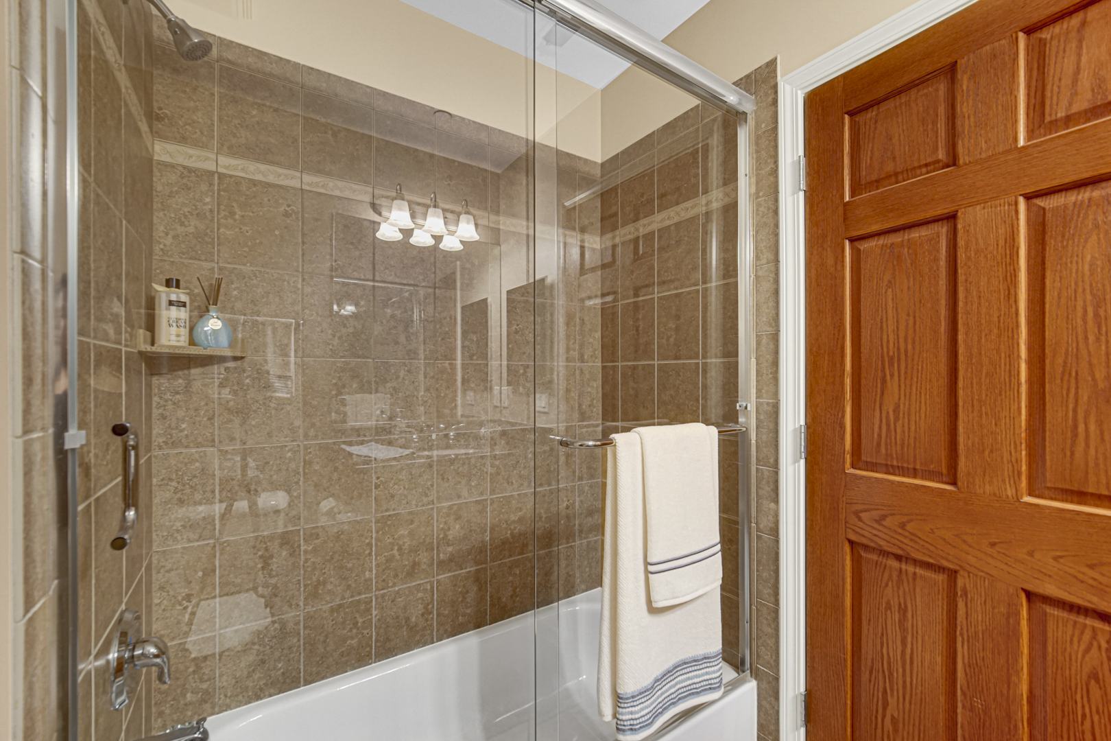405 West Pierce Road, Unit 201 Itasca, IL 60143 - Photo 15 of 26