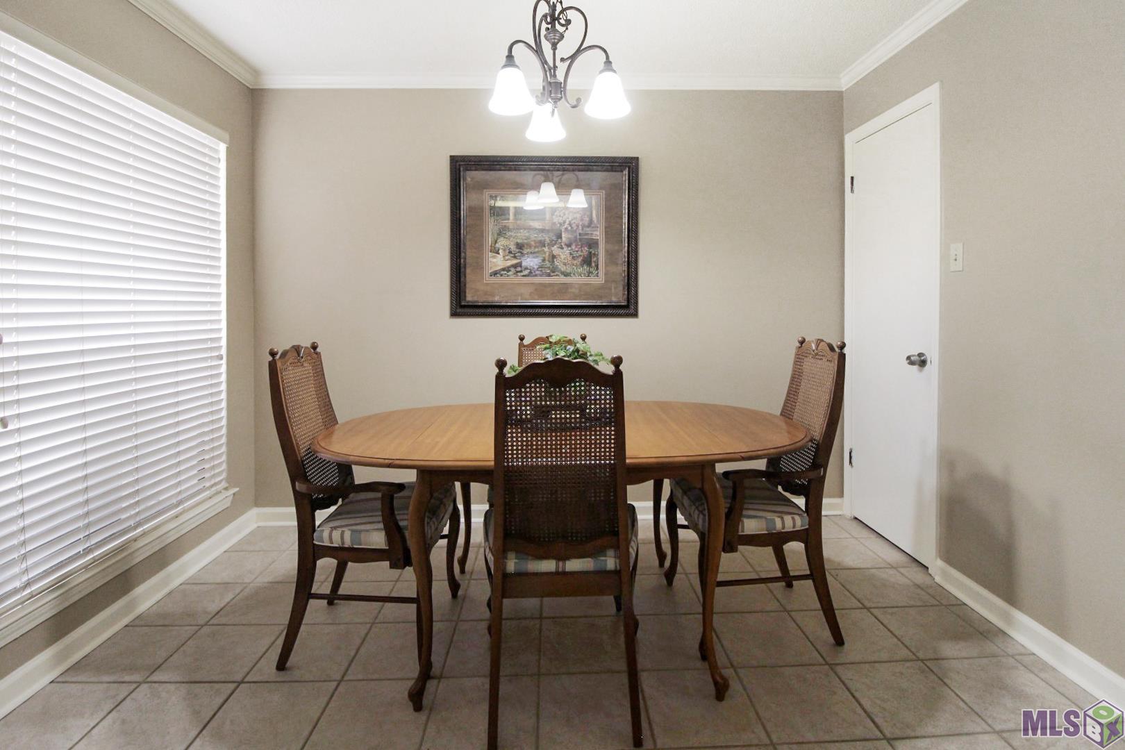 965 Ridgepoint Court, Unit 965 Baton Rouge, LA 70810 - Photo 4 of 9 Gallery Image 4