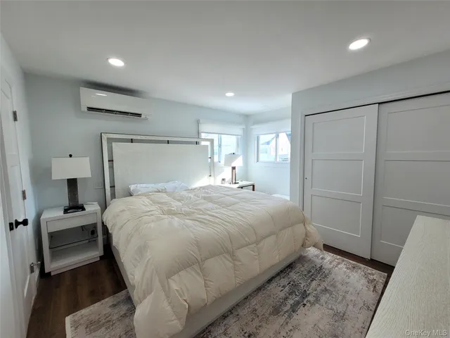 $829,000 | 702 Fishermans Road, Baldwin, NY 11510