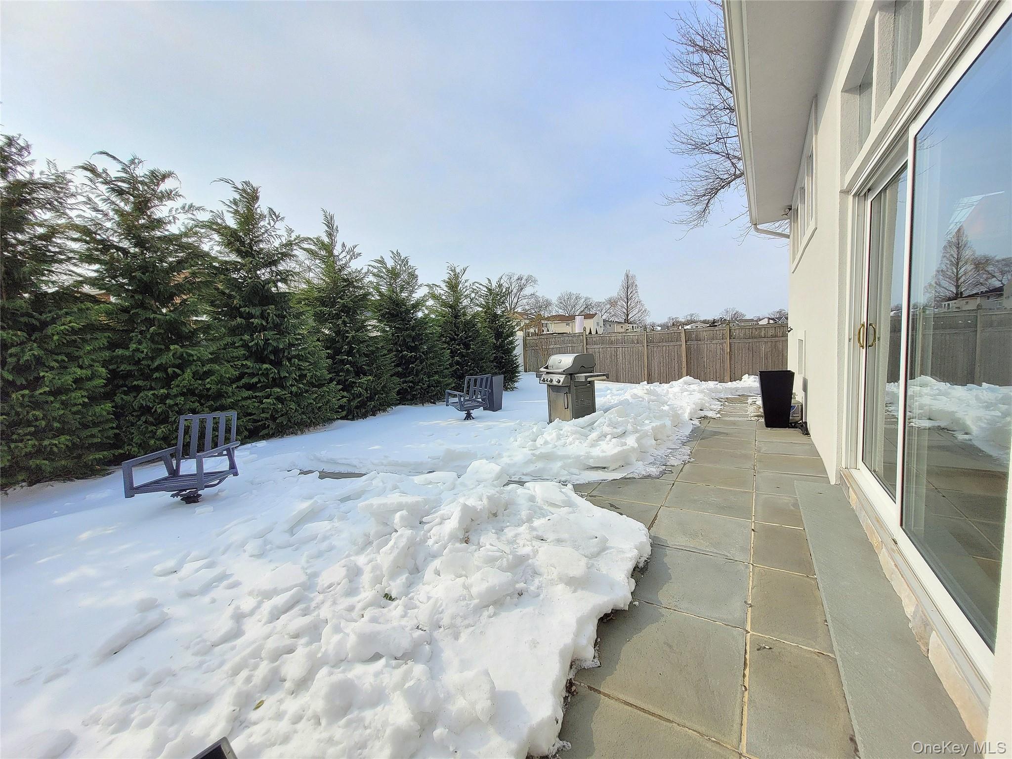 702 Fishermans Road Baldwin, NY 11510 - Photo 22 of 26