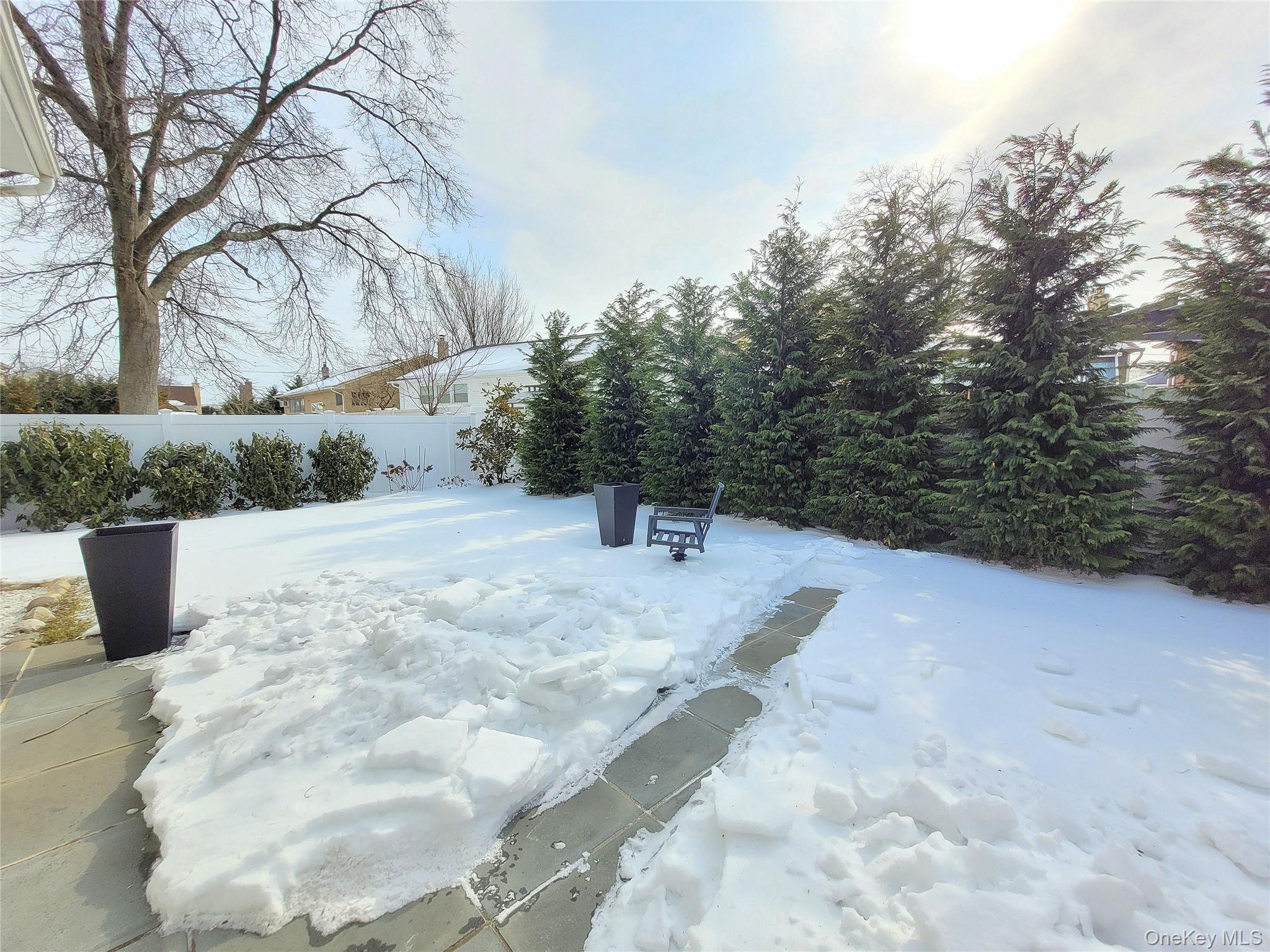 702 Fishermans Road Baldwin, NY 11510 - Photo 23 of 26