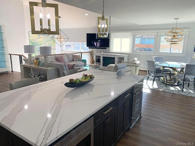 $829,000 | 702 Fishermans Road, Baldwin, NY 11510